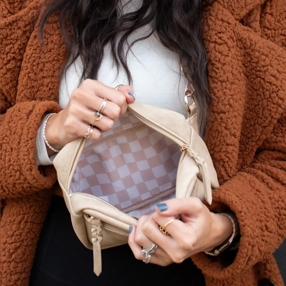 Rad Rev Mega Sling in Sand - Picture 2 of 6